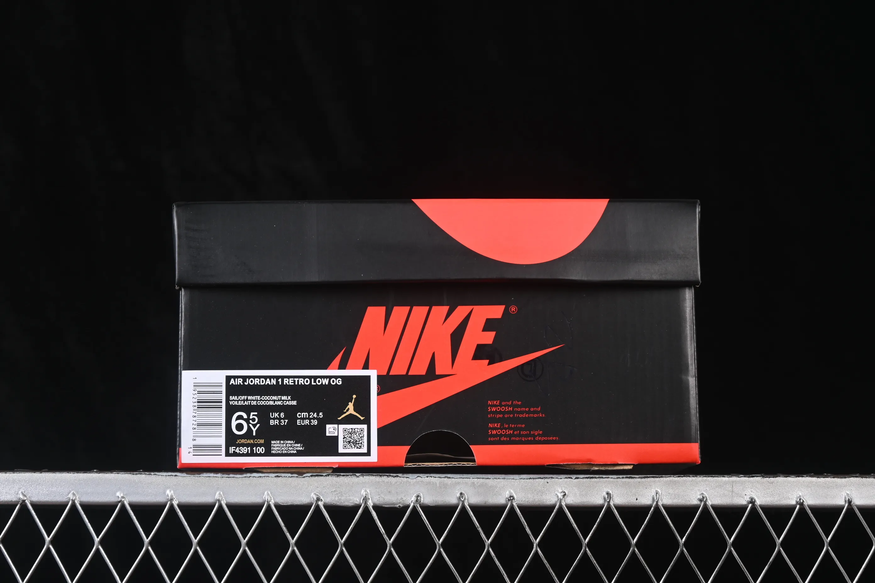 All categories Air Jordan Jordan series basketball shoes Air Jordan 1 Low Air Jordan 1 Low "Floral Swoosh" AJ1 Joe 1 flower embroidery low-top cultural casual sneakers IF4391-100